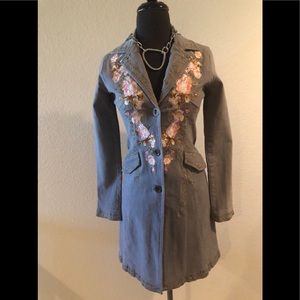 COPY - Nothing says style like a paparazzi coat